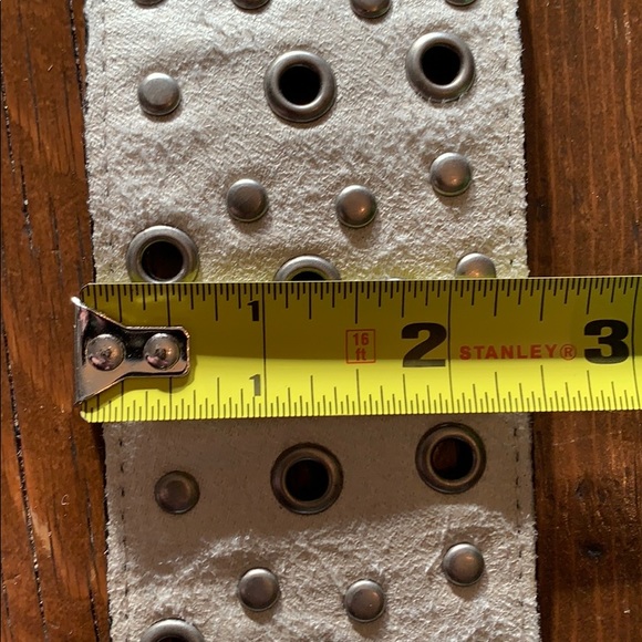 Large Offwhite Faux Leather Belt with Grommets - Picture 5 of 6